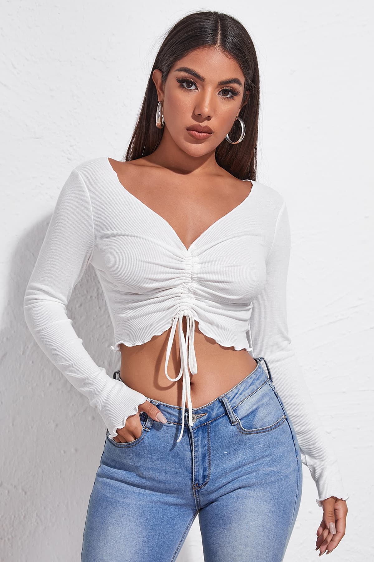 Bluz Crop Top Beyaz Uzun Kollu Büzgülü