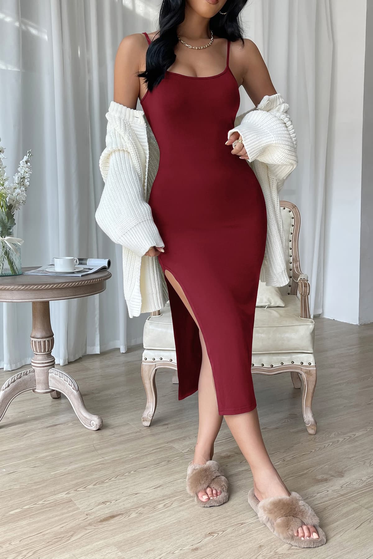 Kadın Bordo Diz Altı Yırtmaçlı Gecelik