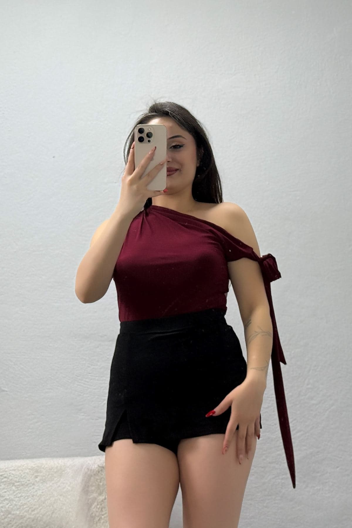 Tek Omuz Bağlama Detaylı Sandy Bluz Bordo - 71801.2023.