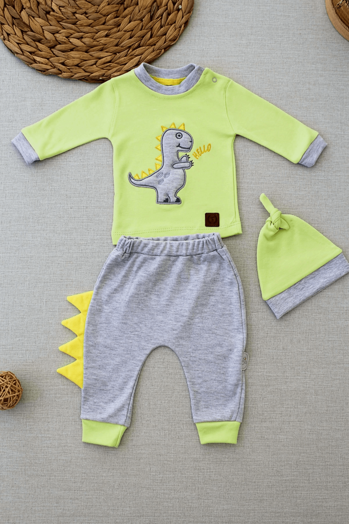Bebek Dino Nakışlı Uzun Kollu Sweat Takımı Şapkalı Yeşil Gri